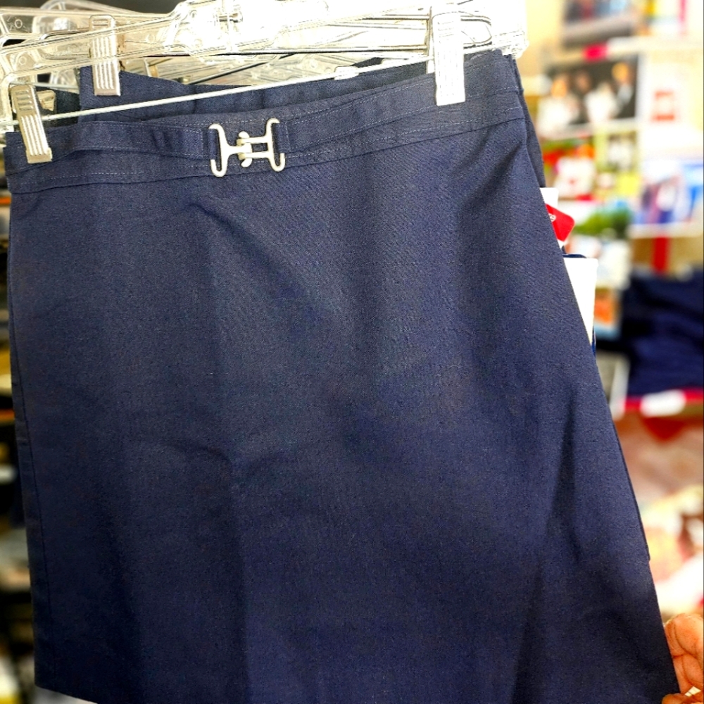 Navy Juniors skorts, Skirts, Shorts. Sizes 7/8, 9/10, 11/12, 13/14, 15/16.